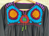 Black with Multicolor Blusa con Flores