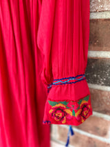 Red Long Sleeve Blusa Punto de Cruz
