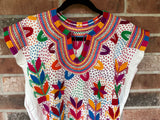 White Short Sleeve Multicolor Blusa de Maíz