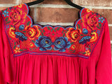 Red Long Sleeve Blusa Punto de Cruz