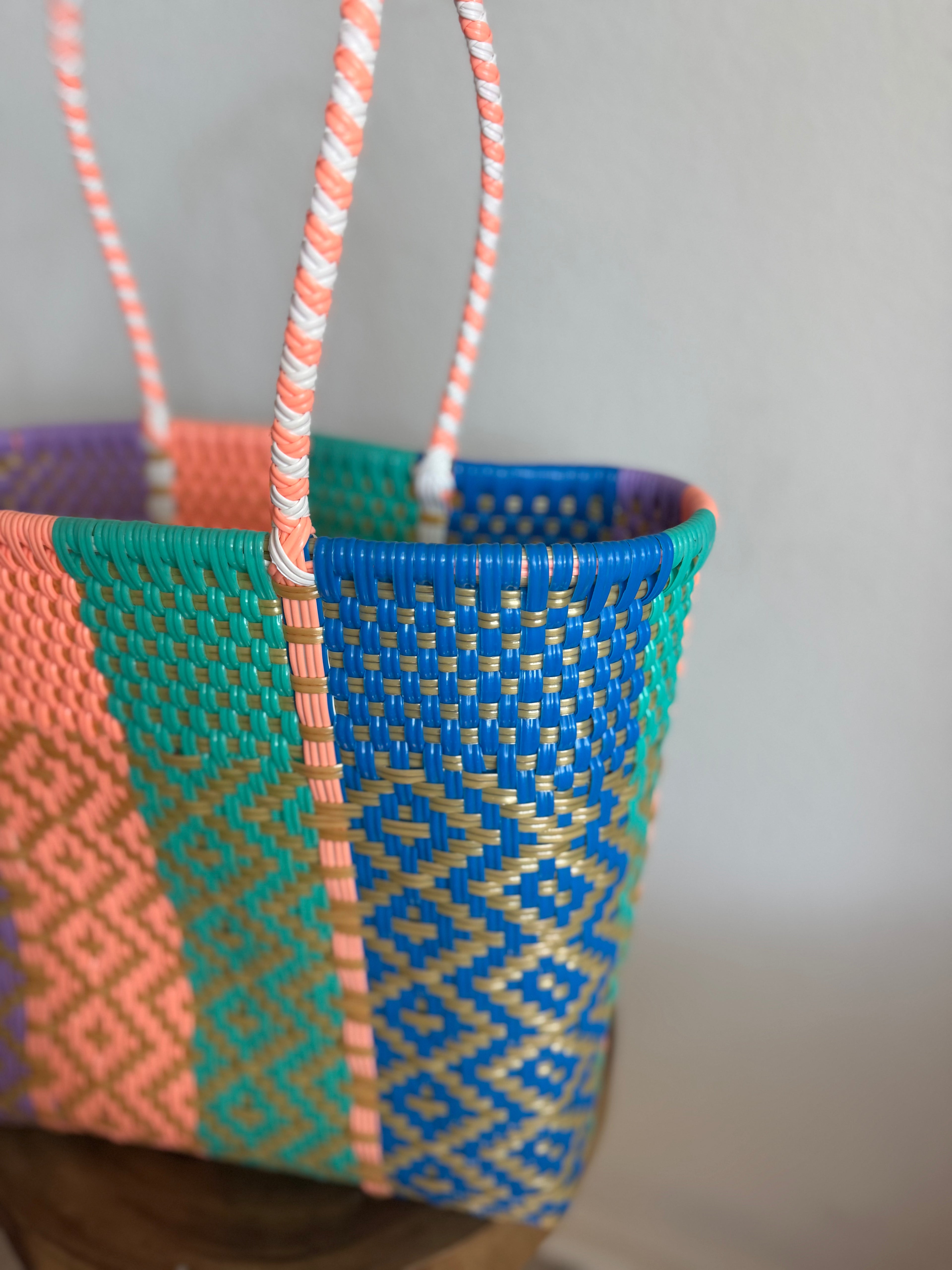 Medium Multicolor Mercado Tote