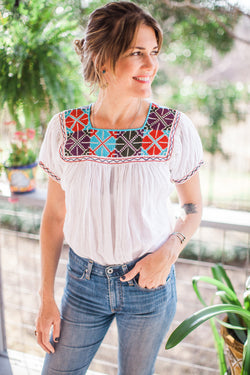 White Chiapas Punto de Cruz Blouse